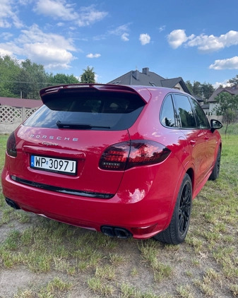 Porsche Cayenne cena 135000 przebieg: 147500, rok produkcji 2013 z Łódź małe 79